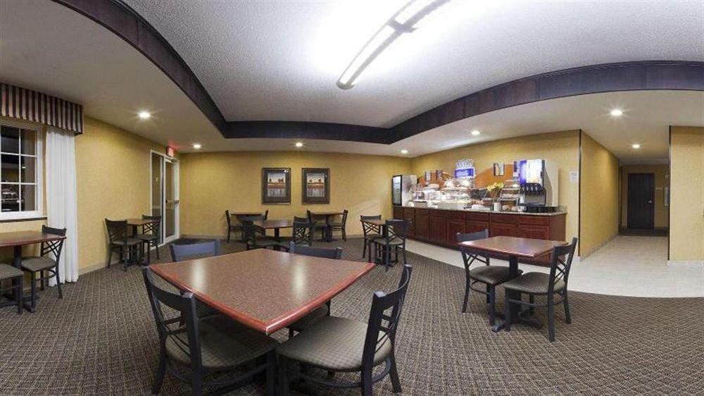 Holiday Inn Express Le Claire Riverfront-Davenport By Ihg Екстер'єр фото