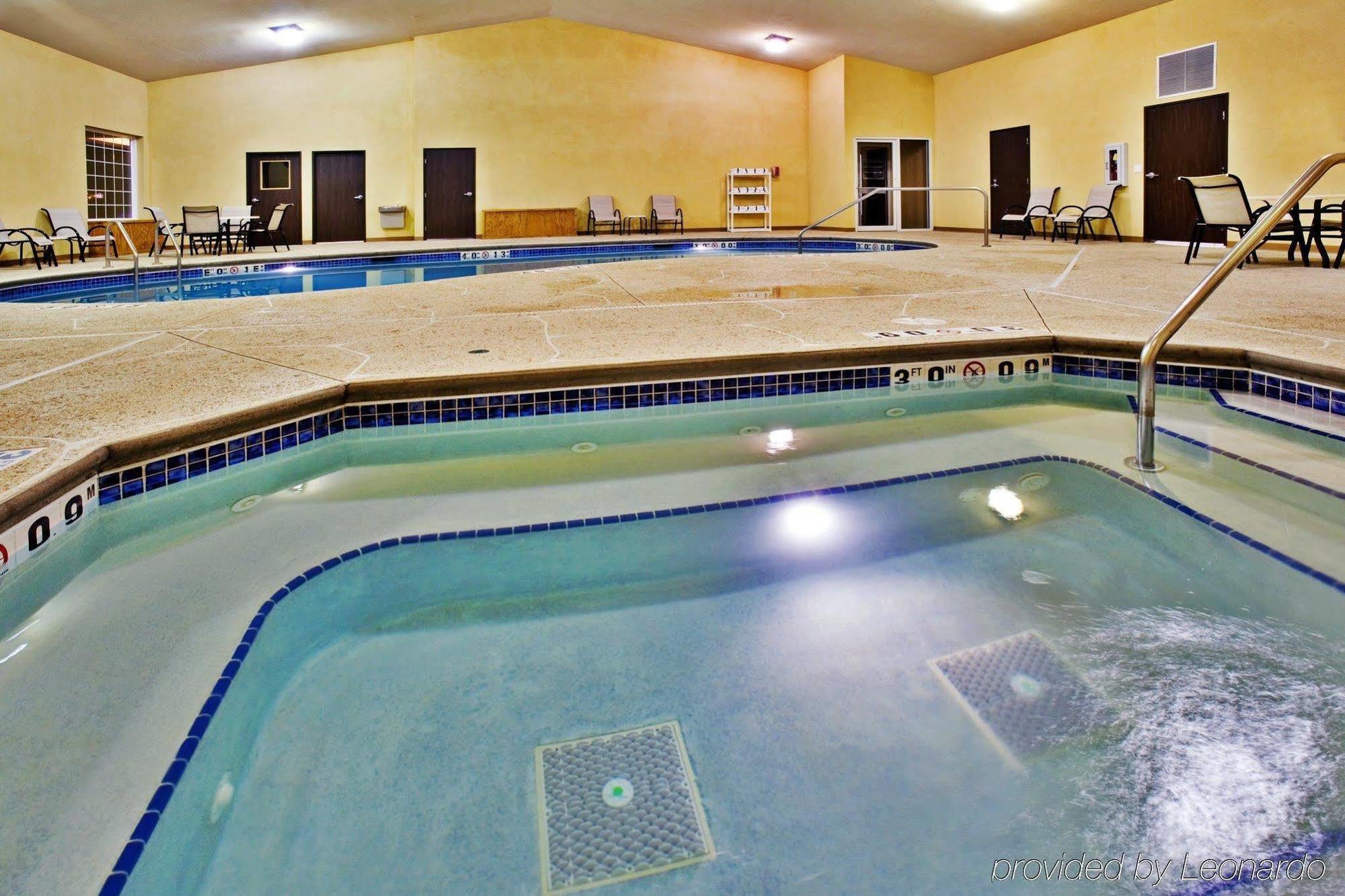 Holiday Inn Express Le Claire Riverfront-Davenport By Ihg Екстер'єр фото