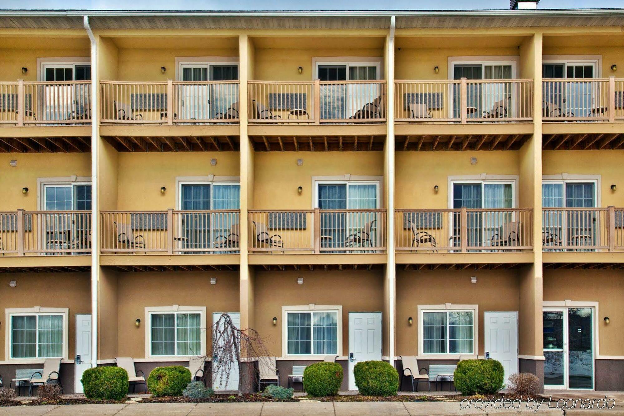 Holiday Inn Express Le Claire Riverfront-Davenport By Ihg Екстер'єр фото